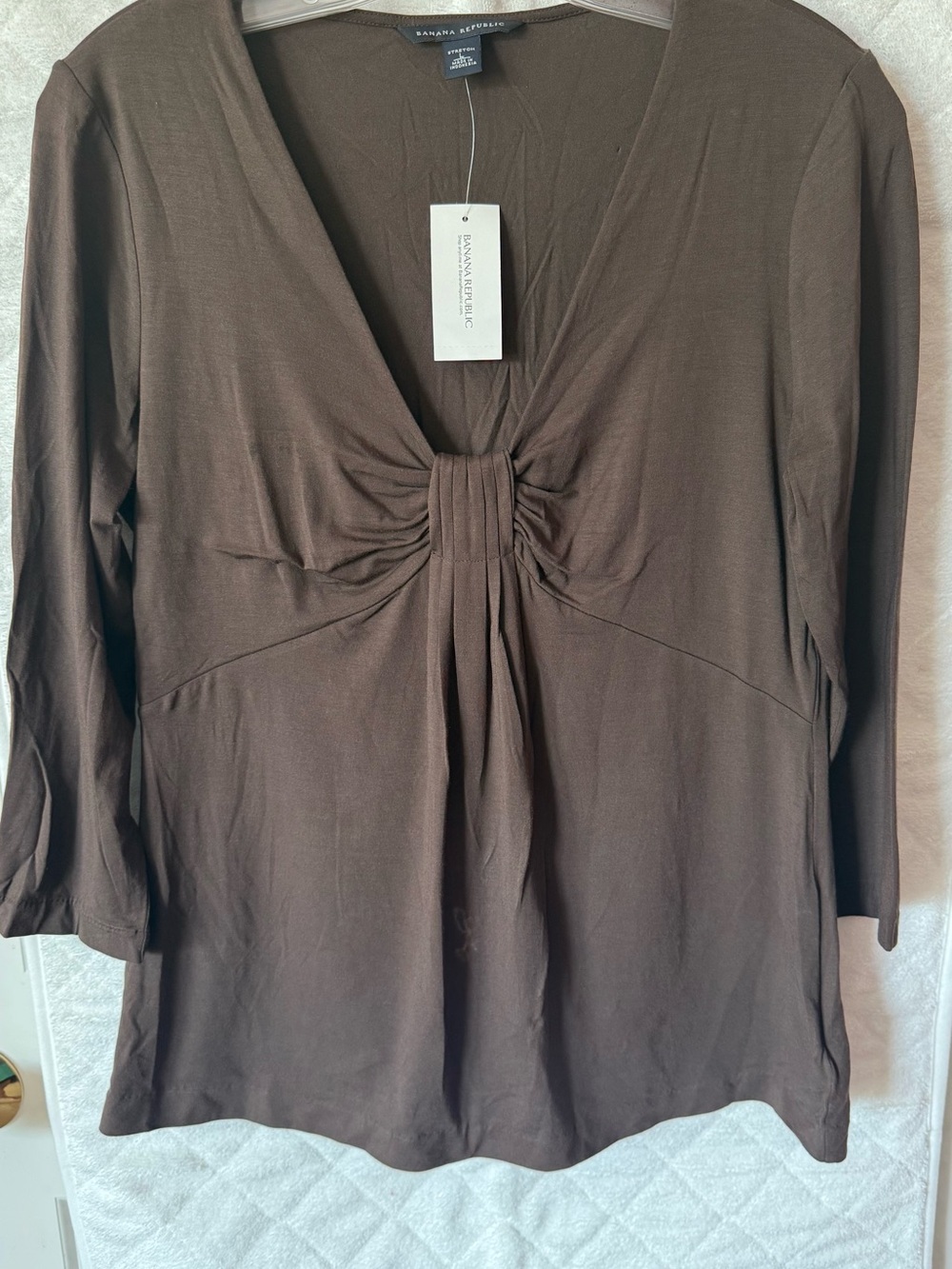 Banana Republic NWT Brown Knot Front V-Neck Top Large 3/4 Sleeve